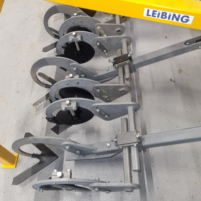 Landwirtschaftliche Hacke zur Beikrautregulierung