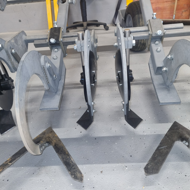 Landwirtschaftliche Hacke zur Beikrautregulierung