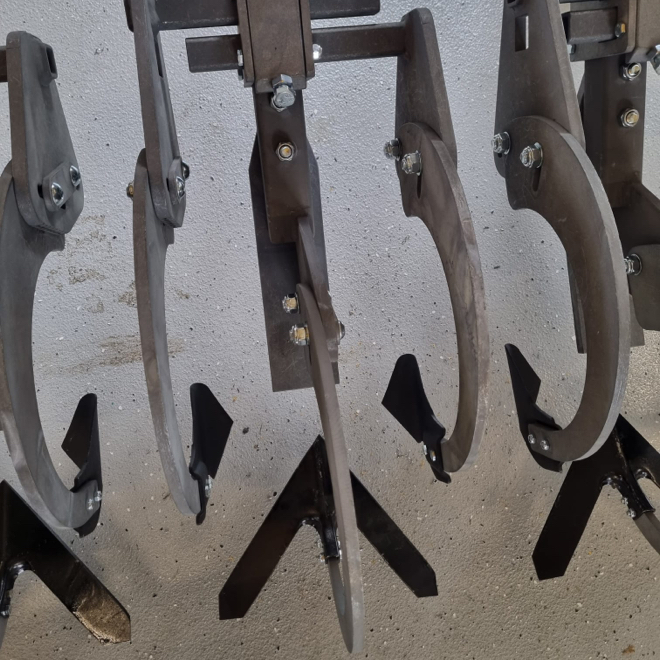 Landwirtschaftliche Hacke zur Beikrautregulierung